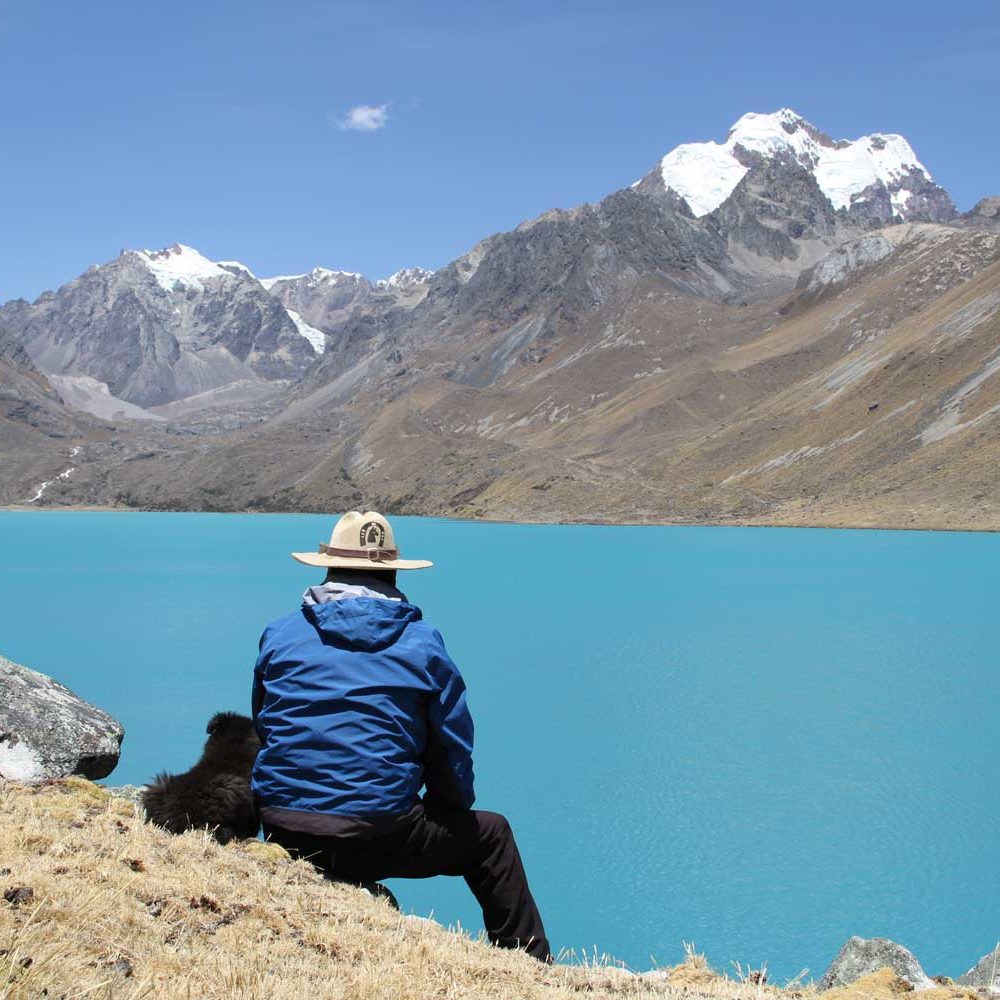 Singrenacocha Lake in Cusco